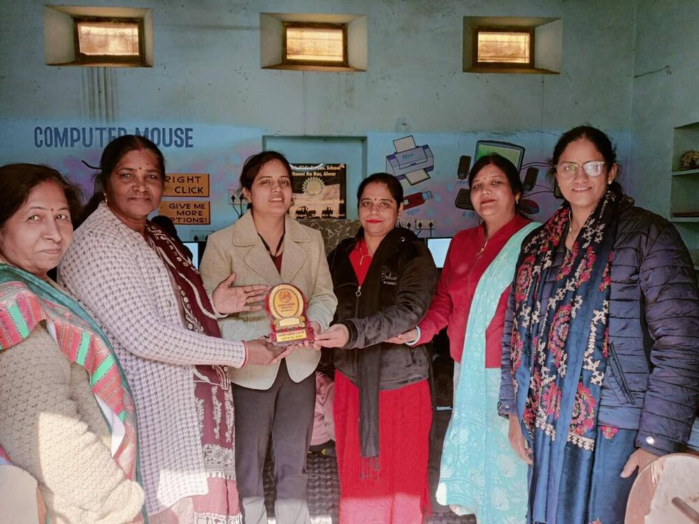WARDS team felicitated at the Rotary-donated computer lab, Govt. Girls Sr. Sec. School, Manni Ka Bar, Alwar